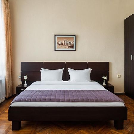Tsentralnaya Hotel オデッサ エクステリア 写真