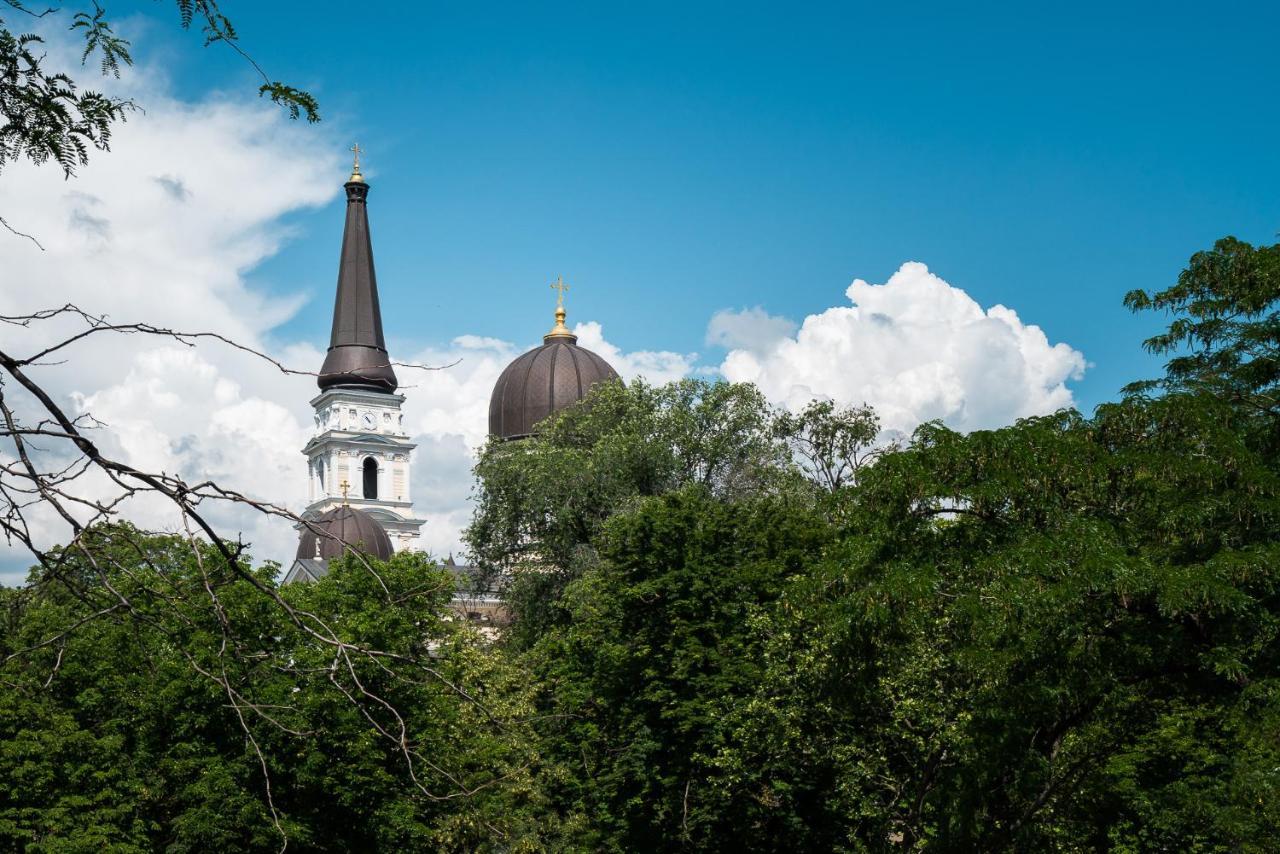 Tsentralnaya Hotel オデッサ エクステリア 写真